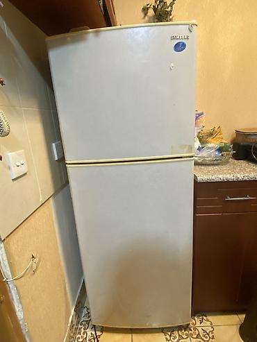 Samsung iki qapılı soyuducu - Brend/model: Samsung (üst kamera
