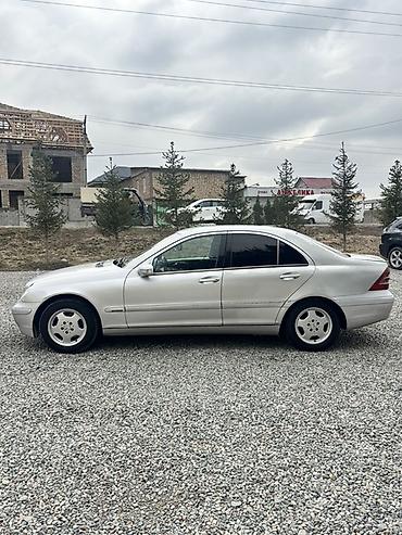 Продажа авто: Mercedes-Benz C-Class: 2002 г., 1.8 л, Автомат, Бензин, Седан — 3