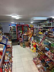 Sifarişlə market vitrinləri: Günay Market – çoxçeşidli gündəlik ərzaq və içkilər - Ünvan nişanı — 15