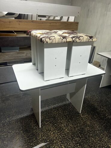 Кухонные столы и стулья: Кухонный стол и стул, Новый — 11