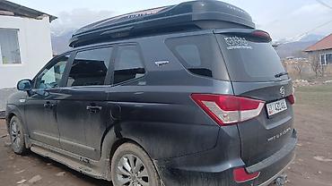 Продажа авто: Ssangyong : 2018 г., 2.2 л, Автомат, Дизель, Минивэн — 3