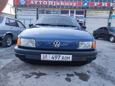 лейлек авто: Volkswagen Passat: 1989 г., 1.8 л, Механика, Бензин, Универсал
