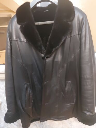 layka kurtka: Пальто 5XL (EU 50), 6XL (EU 52), цвет - Черный