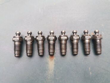 Auto delovi: Hidropodizac Lada 21214i Niva 1.7i. Polovno, ocuvano. Skinuto sa — 1