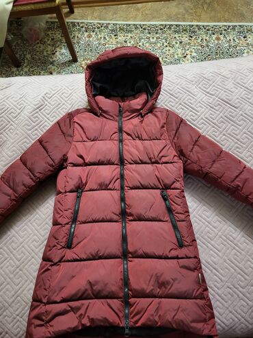 женский пальто: Куртка зимняя для девочки, Финляндия Reima. Размер 9-10 лет