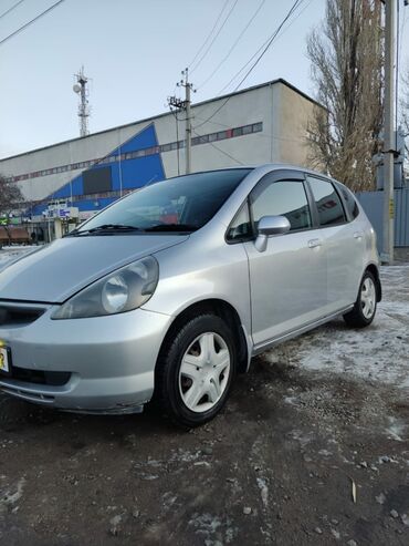 Honda: Honda Fit: 2004 г., 1.3 л, Автомат, Бензин