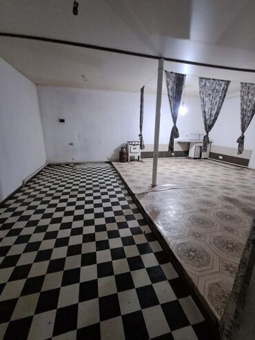 аренда дом в бишкек: 40 м², 1 комната, Утепленный, Бронированные двери, Балкон застеклен