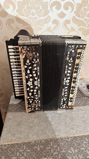 sədəfli tar: Akustik Akkordeon, İşlənmiş, Ünvandan götürmə — 3