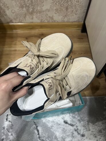 обувь zara: Новые размер 39
Цена 850 сом