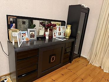 Qonaq otağı dəstləri: Qonaq otağı mebel dəsti Qeyd: çox səliqəli istifadə olunub, satışı — 2