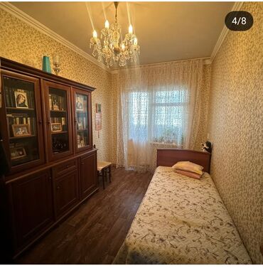 отдых на южном берегу: Срочно продаю 3х. к. кв. Юг-2. 106 серия, 3 лоджии. 9/9 этаж. крыша