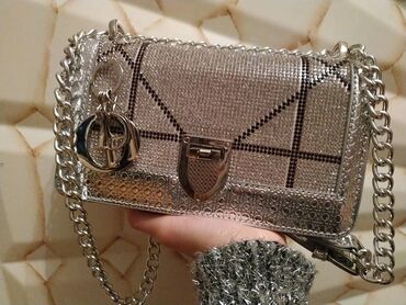 Çantalar: Əl çantası, Dior, Yeni