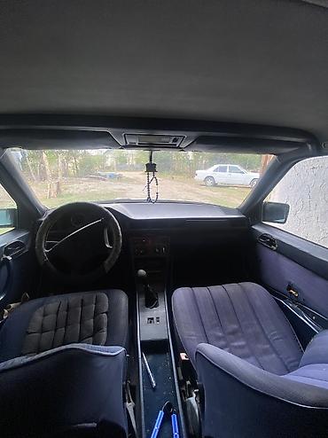 2 куб: Mercedes-Benz W124: 1987 г., 2.3 л, Автомат, Бензин, Седан — 5