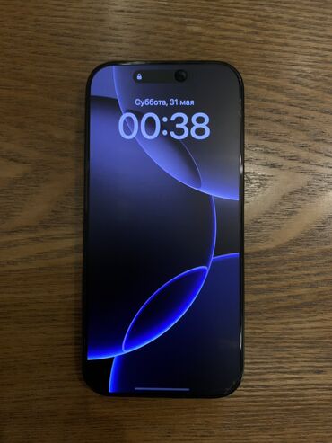 Apple iPhone: IPhone 16 Pro, Б/у, 256 ГБ, Black Titanium, Защитное стекло, Кабель, Коробка, 96 %