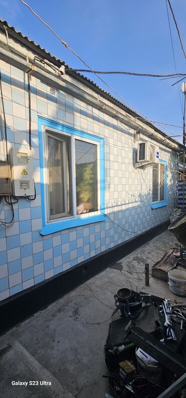 дом в чок тале: Дом, 53 м², 4 комнаты, Собственник, Старый ремонт