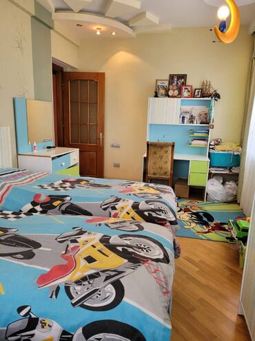 Yeni tikili: 3 otaqlı, Yeni tikili, m. Xalqlar Dostluğu, 120 kv. m — 12