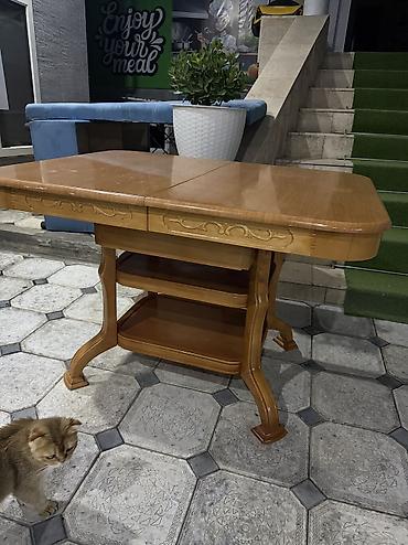 office table: Комплект из 3 кухонных/обеденных стульев. - Каркас металлический — 2