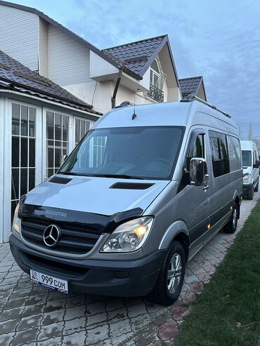 loshadi v kyrgyzstane: Mercedes-Benz Sprinter: 2009 г., 3 л, Механика, Дизель, Бус