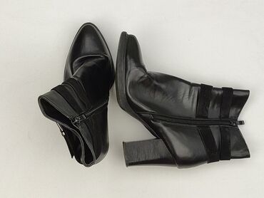 legginsy z push upem: Botki damskie, rozmiar 40, stan - Dobry