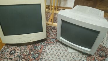 мониторы 16:9: Монитор, Fujitsu, Б/у, 16" - 17"