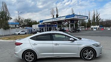 электрическ: Hyundai Elantra: 2018 г., 0.2 л, Автомат, Бензин, Седан — 3