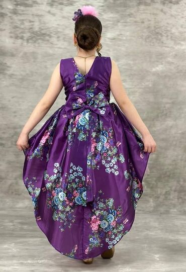 Haljine: Odmah dostupne predivne satenske haljinice za princezice od 8 do 14 — 2