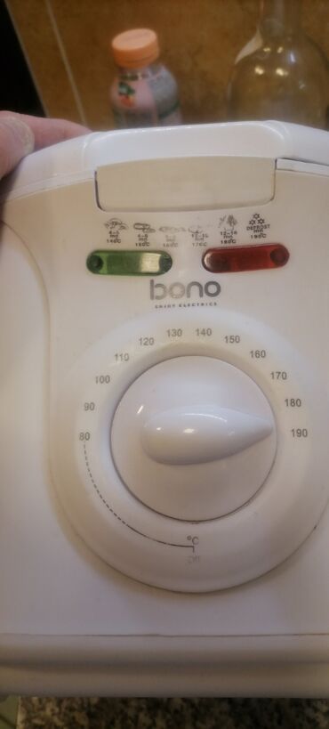 Kaloriferi: Friteza Bono manja kao nova je.
Dobra
 Mirjevo — 5