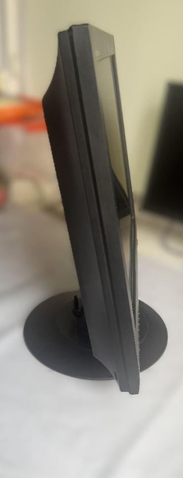 Мониторы: Монитор, LG, Б/у, LCD, 19" - 20" — 3
