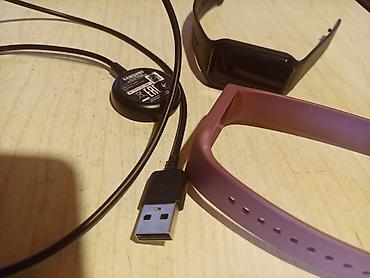 samsung gear: Smart saat əlavə kəmər və zaryatka şunuru ilə birlikdə satılır — 9