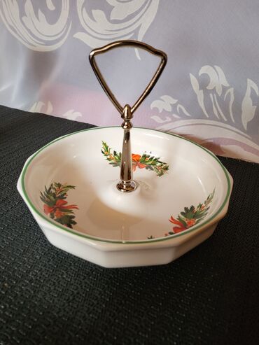 Ostalo posuđe: Bombonijera nova USA Pflaltzgraff 90te.god. Americka bombonijera,sve — 1