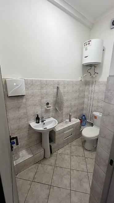 аренда студия: Аренда офисов, 111 м², В жилом комплексе, 1 линия — 10