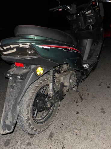 опель вектра с: Макси скутер Yamaha, 150 куб. см, Бензин