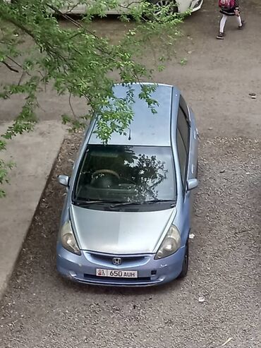 Honda: Honda Fit: 2002 г., 1.3 л, Автомат, Бензин, Хэтчбэк
