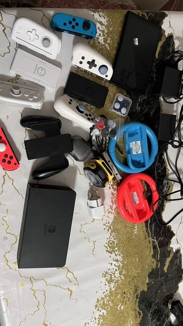 orjinal ses: Nintendo switch oled 256 gb sandisk original kart ustunde 2 eded elave
