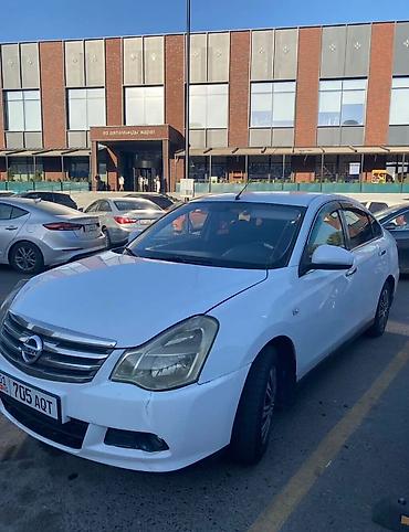 Nissan Almera: 2013 г., 1.6 л, Механика, Бензин, Седан