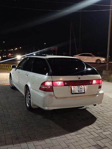 honda inside: Honda Accord: 2001 г., 2.3 л, Автомат, Газ, Универсал — 8