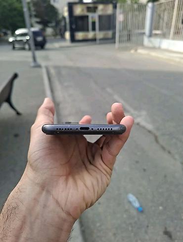 iphone 300 azn: IPhone 11, 64 GB, Jet Black, Face ID — 2