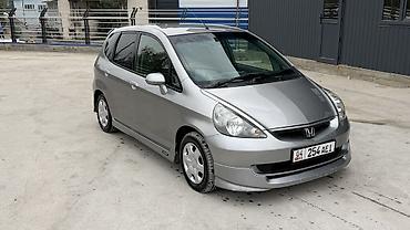 aion v plus: Honda Fit: 2003 г., 1.3 л, Автомат, Бензин, Хэтчбэк — 5