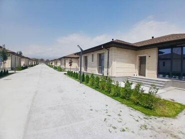 Посуточная аренда домов: 100 м², 4 комнаты — 2