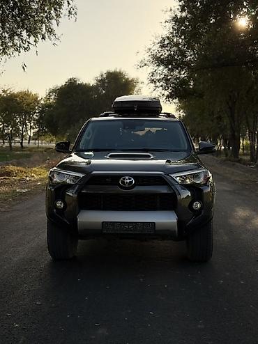 Toyota 4Runner: 2020 г., 4 л, Автомат, Бензин, Внедорожник