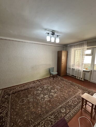 срочно продаю дом кок жар: 1 бөлмө, 32 кв. м, Жеке план, 2 кабат, Эски ремонт