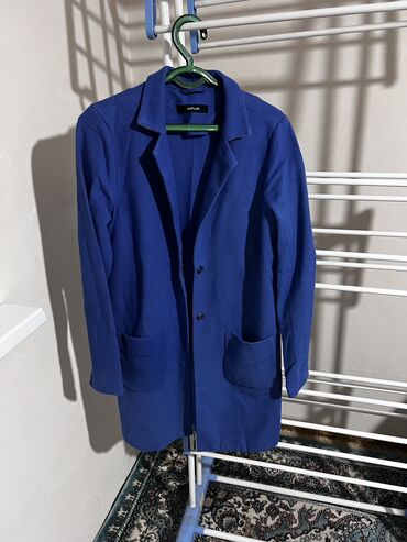 пиджак голубой: Другая женская одежда