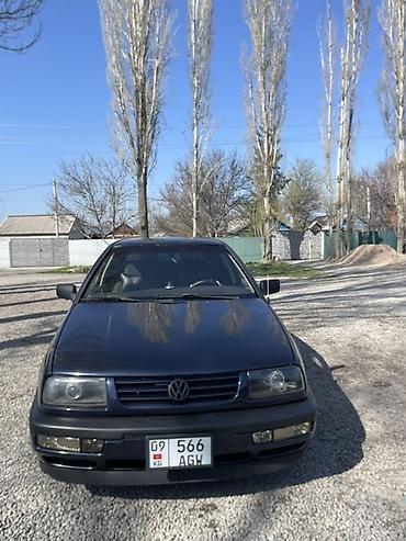 audi 90: Volkswagen Vento: 1993 г., 1.8 л, Механика, Бензин, Седан — 5