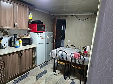 Продажа коттеджей и домов: Продаётся частный дом с участком. - Дом одноэтажный — 4