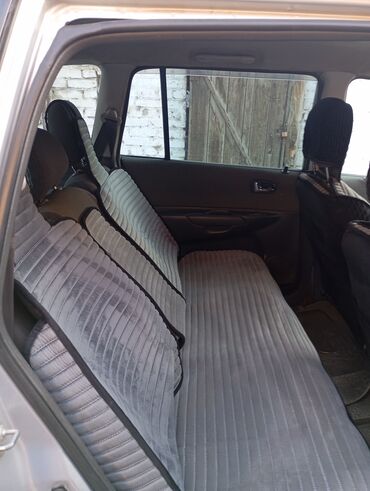 Mazda: Mazda PREMACY: 2002 г., Механика, Минивэн — 4