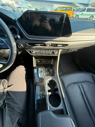 Hyundai: Hyundai Sonata: 2020 г., 2 л, Бензин — 10