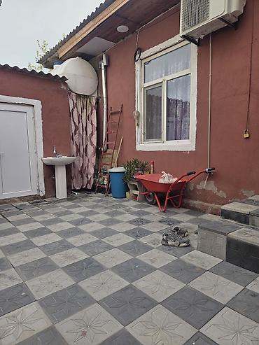 zigda heyet evleri: 2 otaqlı həyət evi - Plan: 2 otaq, mətbəx və sanitar qovşağı (həyətdə — 1