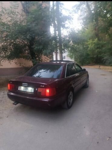 купить авто в кредит без первоначального взноса: Audi A6: 1995 г., 2.6 л, Механика, Бензин, Седан