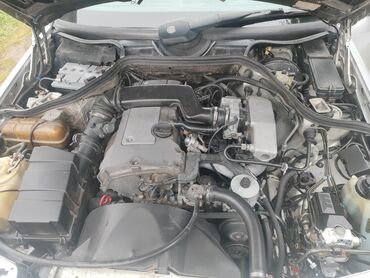 Mercedes-Benz: Mercedes-Benz 220: 1992 г., 2.2 л, Механика, Бензин, Универсал — 3