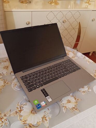 Lenovo: İşlənmiş Lenovo IdeaPad, 15 ", Intel Core i7, 512 GB